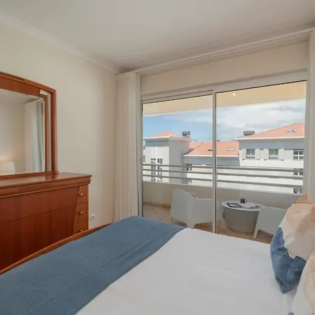 Ajuda Iv By An Island